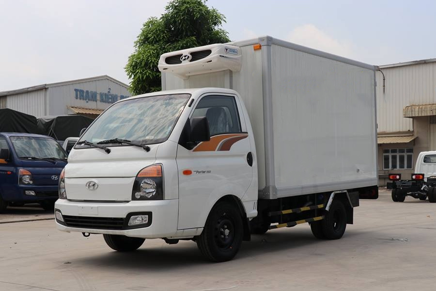 HYUNDAI PORTER 150 1T5 THÙNG ĐÔNG LẠNH