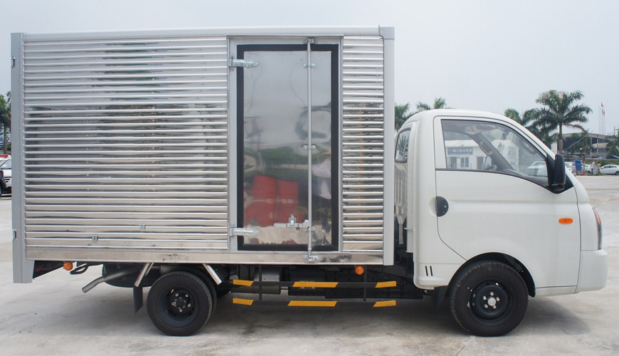 HYUNDAI PORTER 150 1T5 THÙNG KÍN