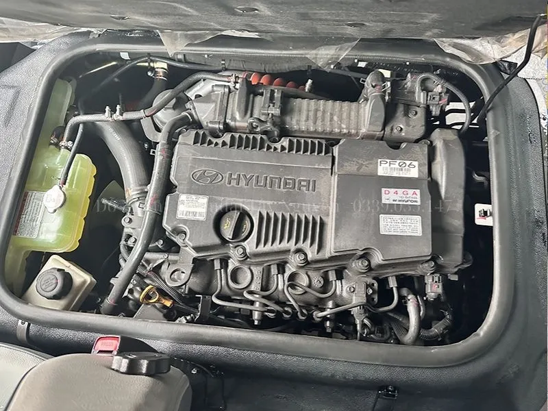 Động cơ xe Hyundai County 29 chỗ