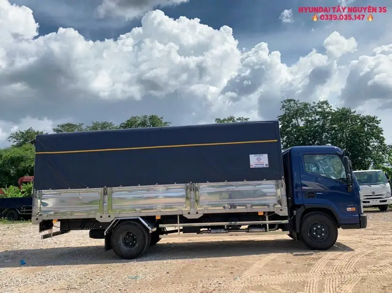 Ngoại thất xe tải Hyundai EX8L Hyundai EX8L thùng mui bạt