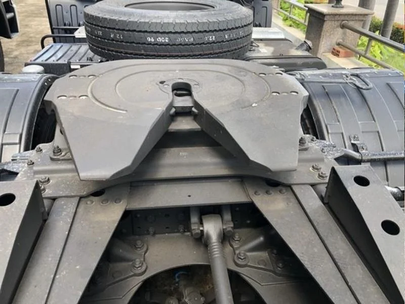 Mâm quay xe đầu kéo Hyundai HD1000