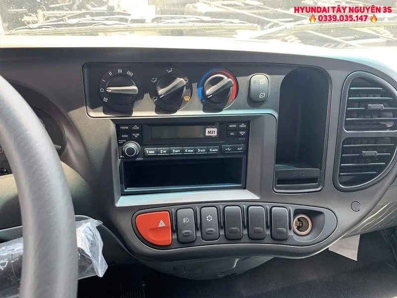 Tiện nghi trên xe Hyundai N250SL Tiện nghi trên xe Hyundai N250SL