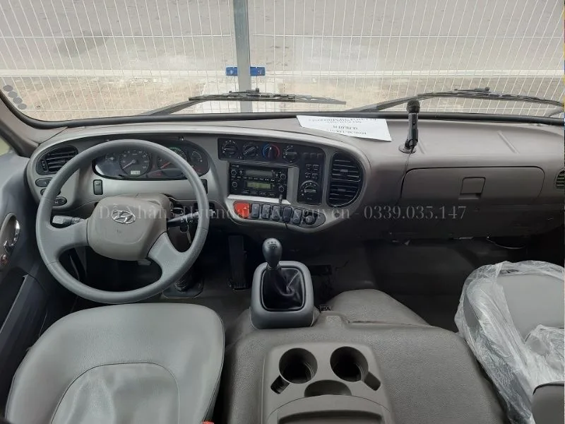 Nội thất xe Hyundai County 29 chỗ
