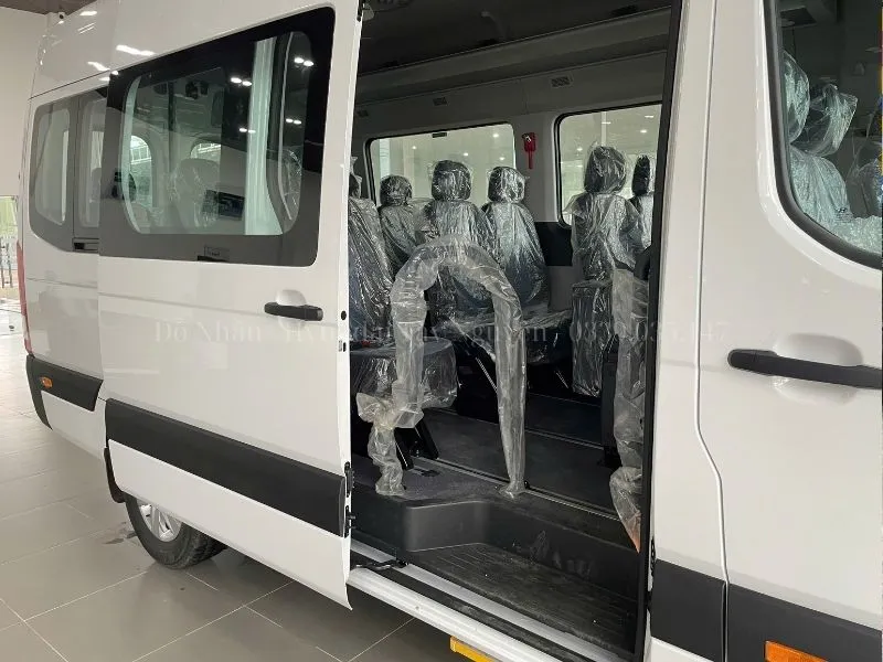 Xe 16 chỗ Hyundai